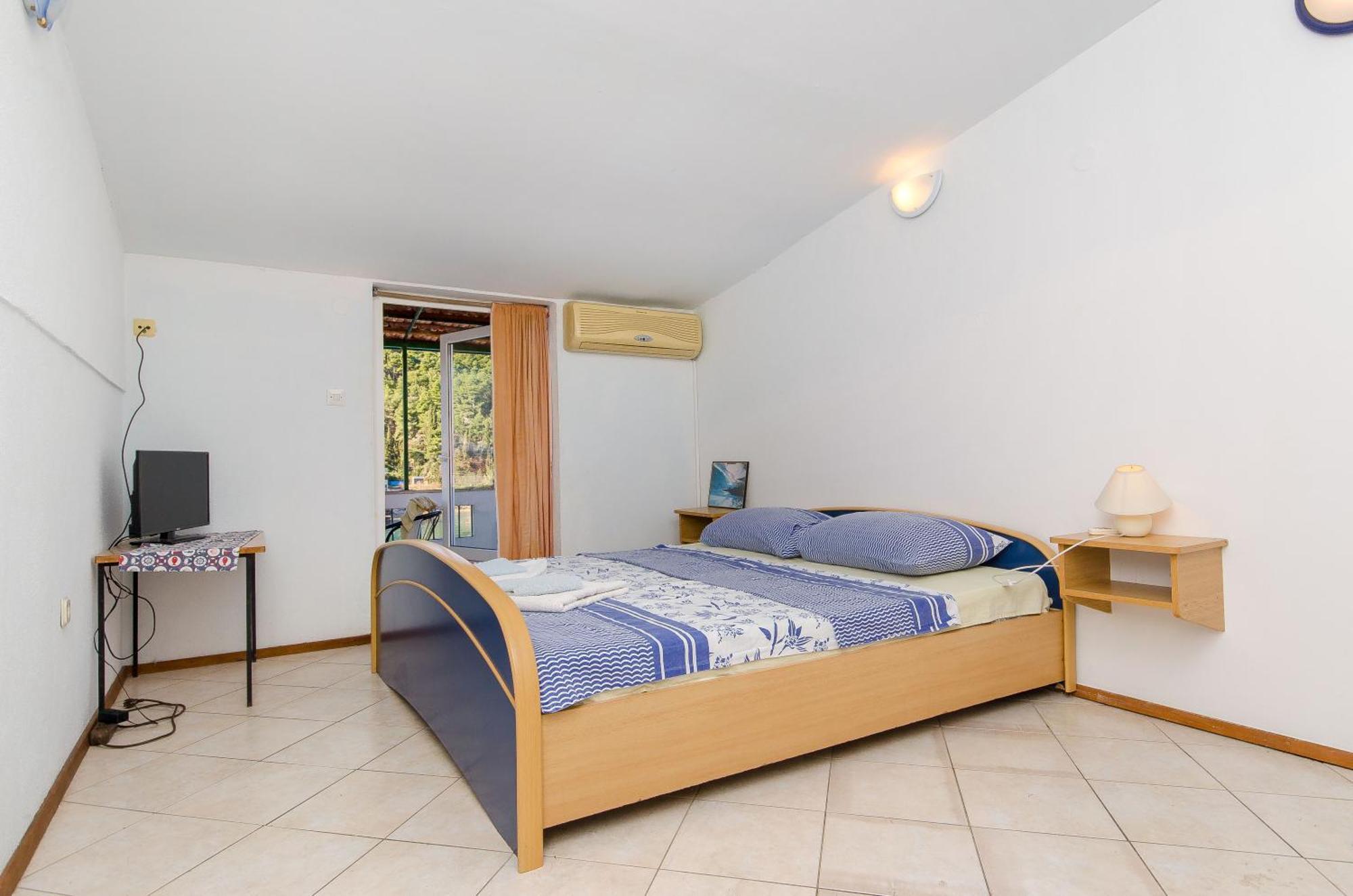 Studio Apartments Klara And Rio ستومورسكا المظهر الخارجي الصورة